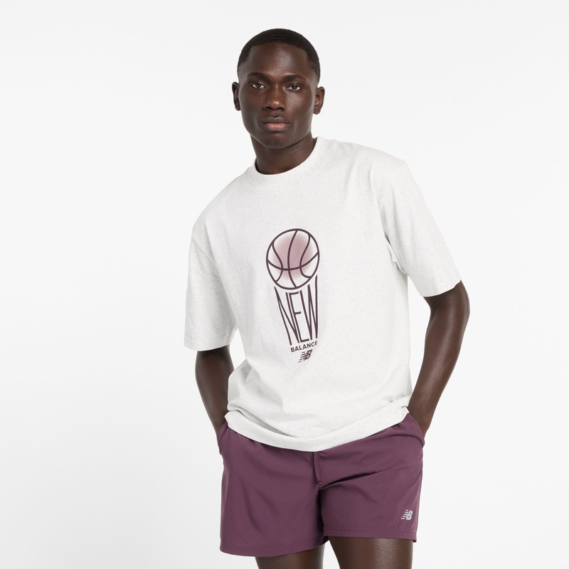 New Balance Men’s Hoops Graphic T-Shirt
