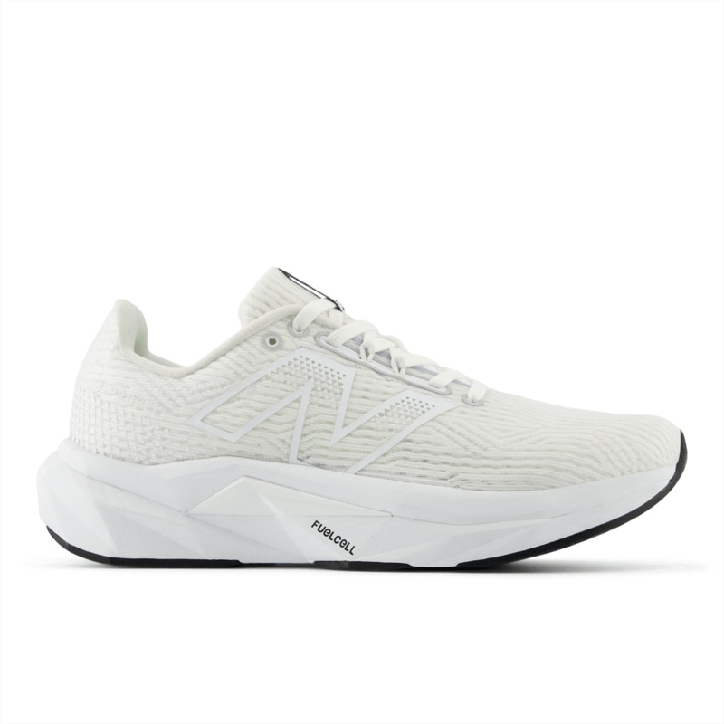 New Balance Women’s FuelCell Propel V5 Running Shoe – WFCPRLW5