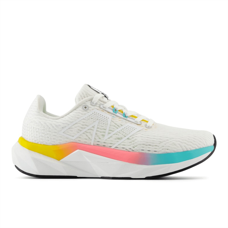 New Balance Women’s FuelCell Propel V5 Running Shoe- WFCPRLC5 (Wide)