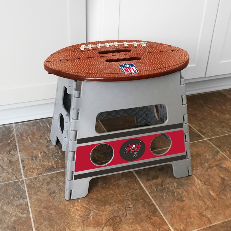 Fanmats Tampa Bay Buccaneers Folding Step Stool – 13 Rise