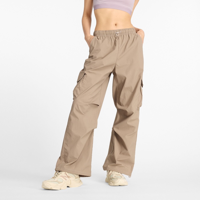 New Balance Women’s Nylon Cargo Pant