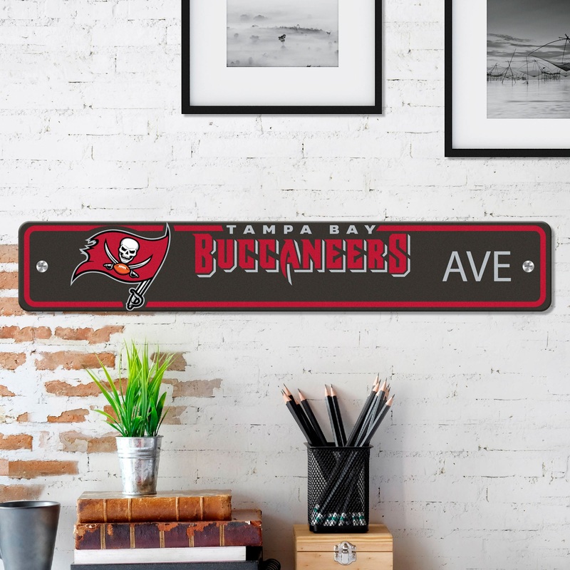 Fanmats Tampa Bay Buccaneers Team Color Street Sign 4 X 24 Lightweight