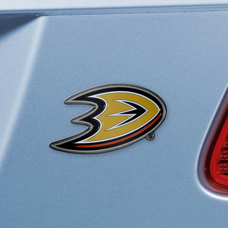 Fanmats Anaheim Ducks 3D Color Metal Emblem