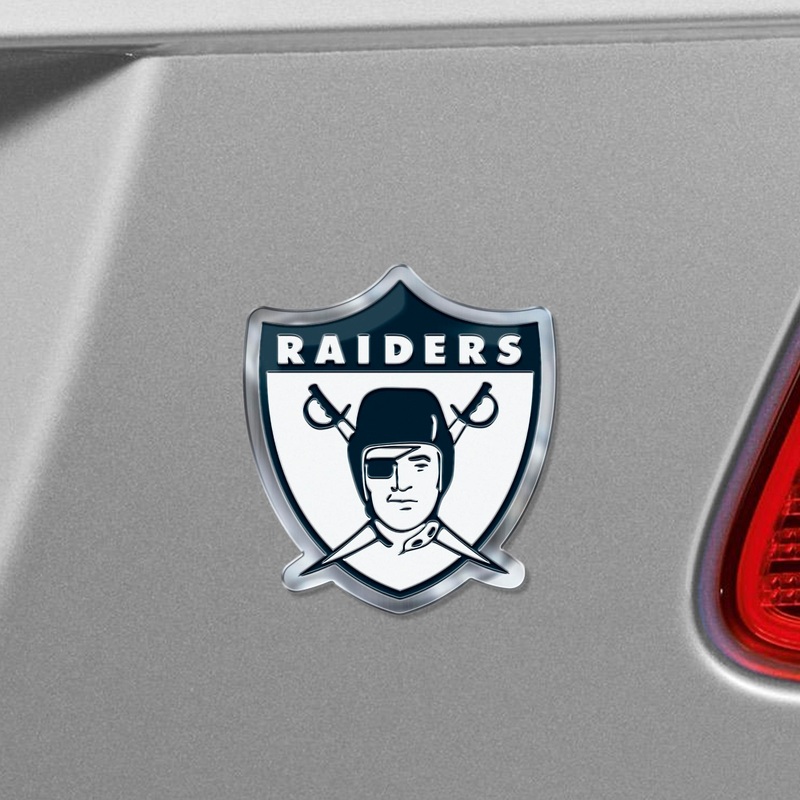 Fanmats Las Vegas Raiders Heavy Duty Aluminum Embossed Color Emblem – Alternate