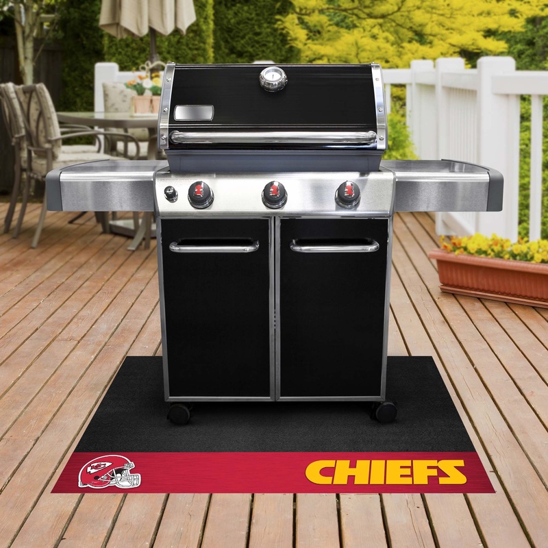 Fanmats Kansas City Chiefs Vinyl Grill Mat – 26 x 42