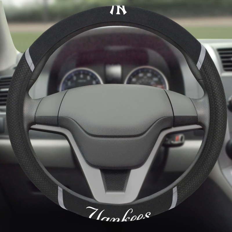 Fanmats New York Yankees Embroidered Steering Wheel Cover