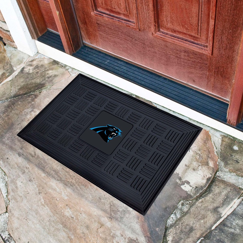 Fanmats Carolina Panthers Heavy Duty Vinyl Medallion Door Mat – 19.5 x 31