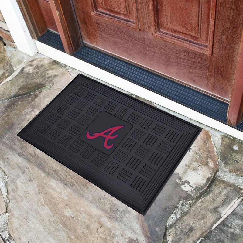 Fanmats Atlanta Braves Heavy Duty Vinyl Medallion Door Mat – 19.5 x 31