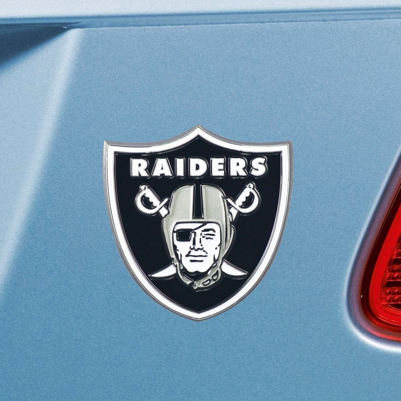 Fanmats Las Vegas Raiders 3D Color Metal Emblem