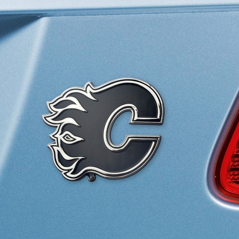 Fanmats Calgary Flames 3D Chrome Metal Emblem