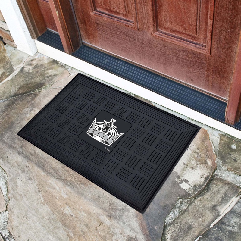 Fanmats Los Angeles Kings Heavy Duty Vinyl Medallion Door Mat – 19.5 x 31