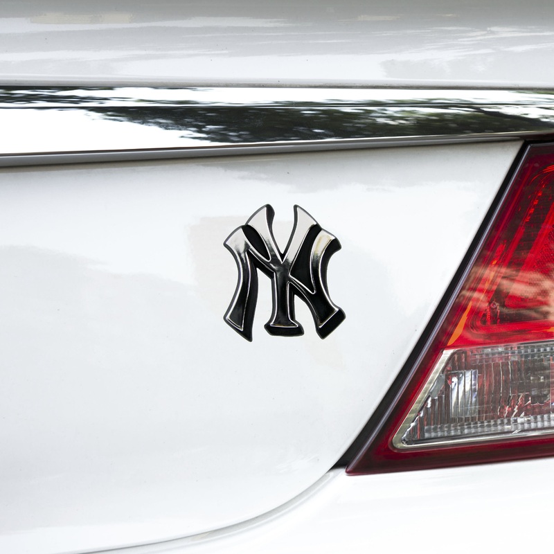 Fanmats New York Yankees Molded Chrome Plastic Emblem