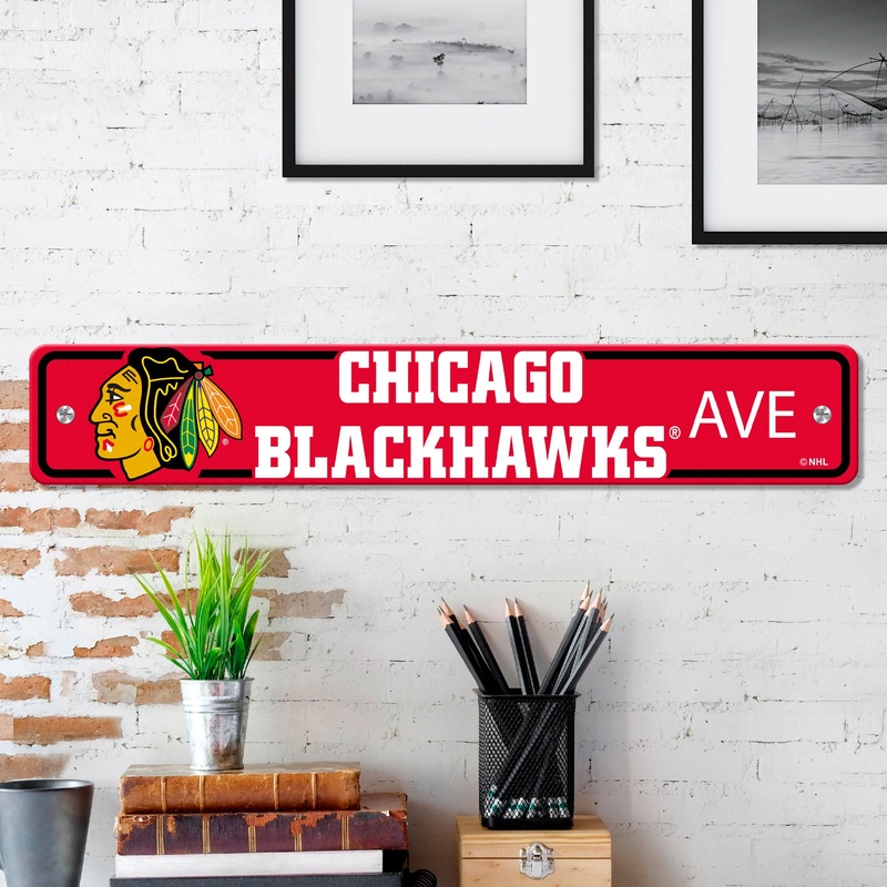 Fanmats Chicago Blackhawks Team Color Street Sign 4 X 24 Lightweight