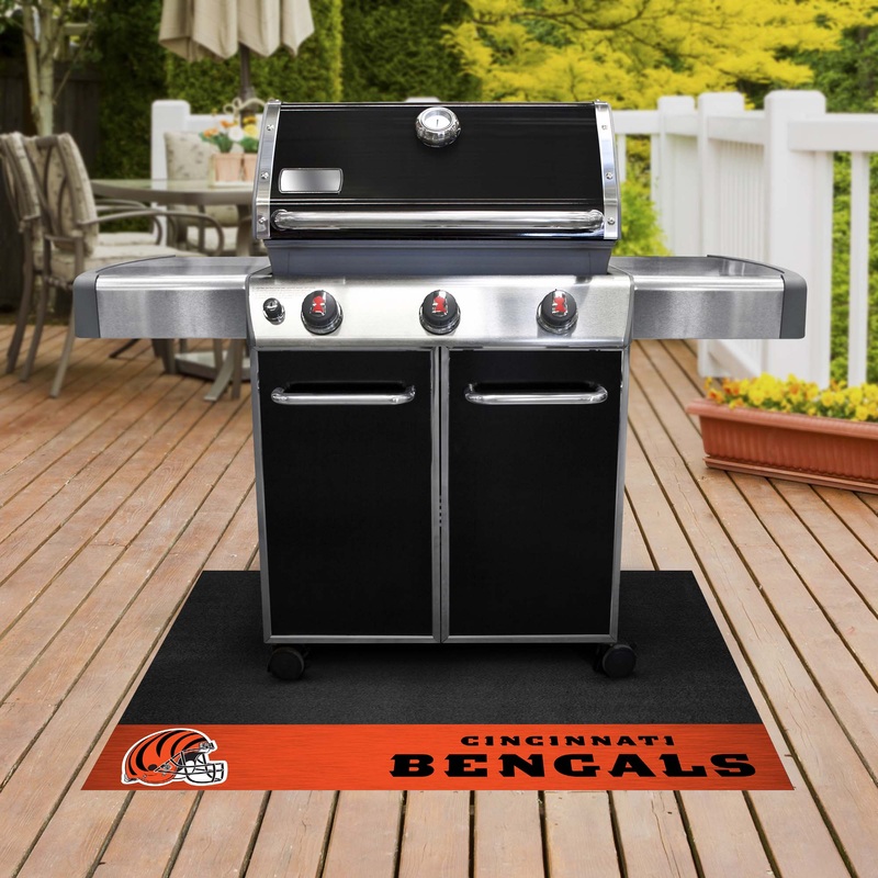 Fanmats Cincinnati Bengals Vinyl Grill Mat – 26 x 42
