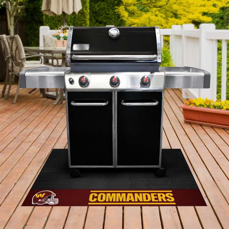 Fanmats Washington Commanders Vinyl Grill Mat – 26 x 42