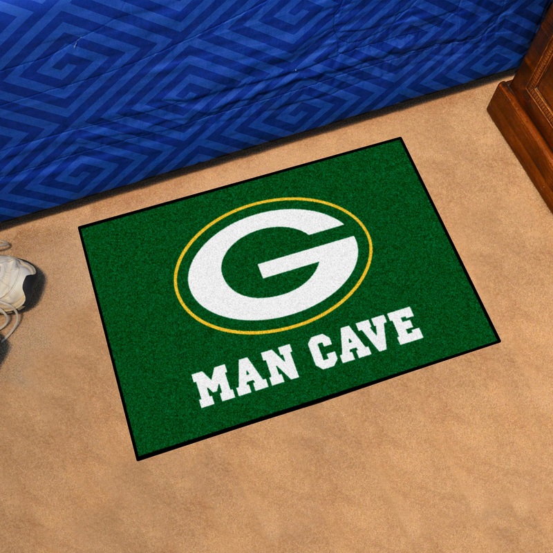 Fanmats Green Bay Packers Man Cave Starter Mat Accent Rug – 19 x 30