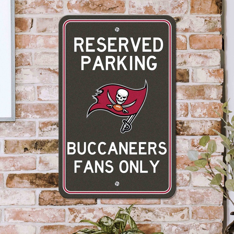 Fanmats Tampa Bay Buccaneers Team Color Reserved Parking Sign Dcor 18 X 11.5 Lightweight