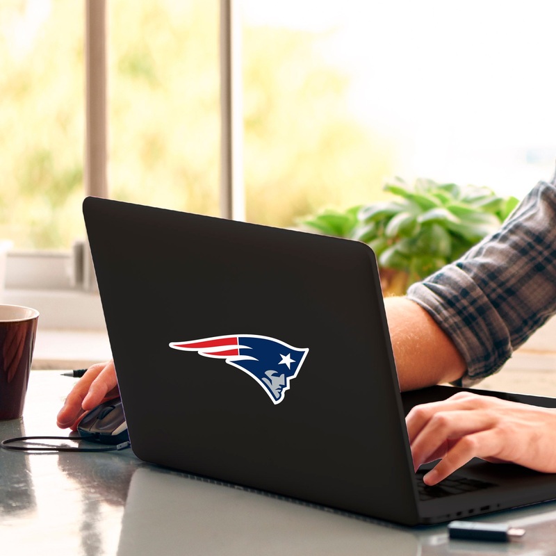 Fanmats New England Patriots Matte Decal Sticker