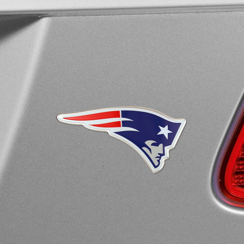 Fanmats New England Patriots Heavy Duty Aluminum Embossed Color Emblem