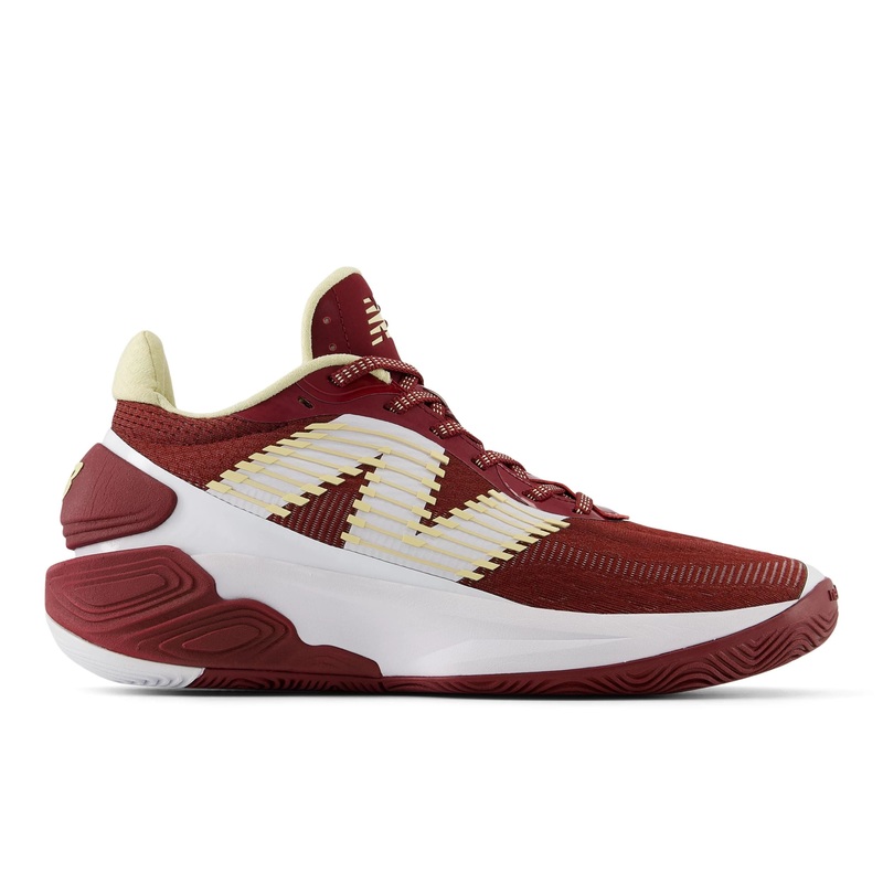 New Balance Men’s TWO WXY V5 Basketball Shoe – BB2WYBC5 (Wide)