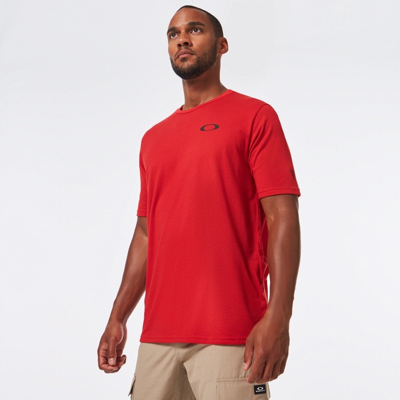 Oakley Men’s SI Brave Tee|Blackout|Red Line|Dark Brush|XS|S|M|XL|XXL|L|XXXL