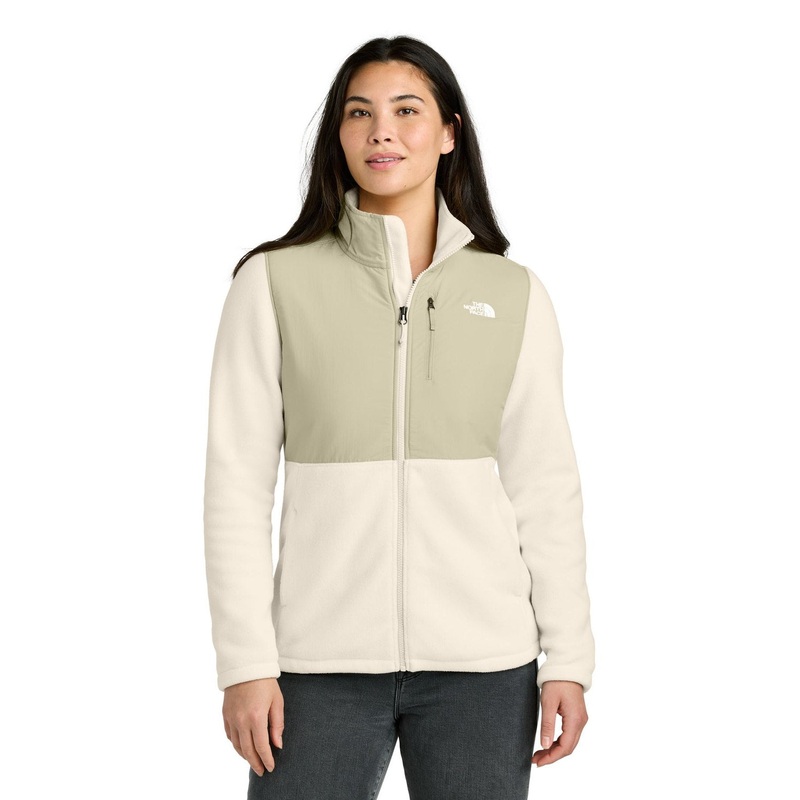 The North Face Women’s Highest Peak Full-Zip Fleece Jacket NF0A8BUR