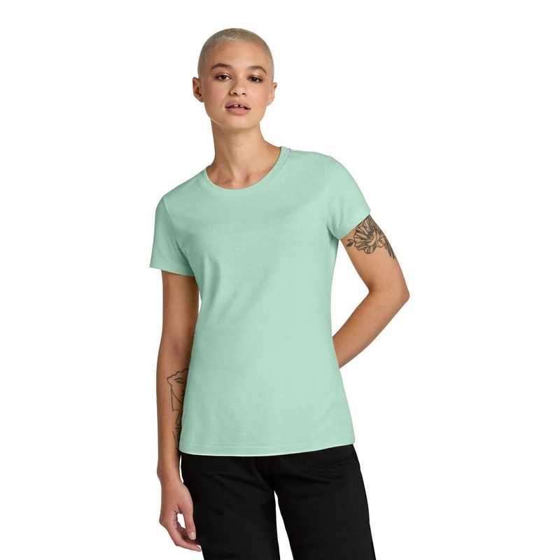 District Women’s Perfect Weight CVC Tee DT188