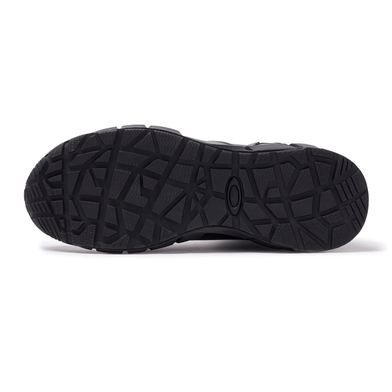 Oakley Men’s LT Assault LTHR|Black|7.5|14
