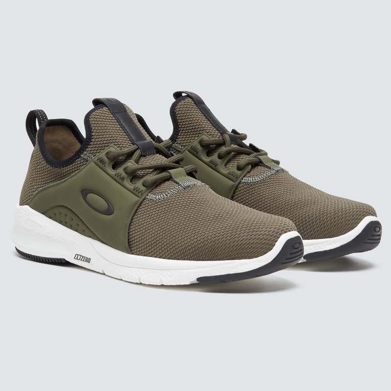 Oakley Men’s Dry Running Shoe|New Dark Brush|5.5|6.0|7.0|7.5|8.0|8.5|9.0|9.5|10.0|10.5|11.0|11.5|12.0|12.5|13.0|13.5|14.0