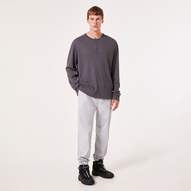 Oakley Men’s All Day Waffle Long Sleeve Henley