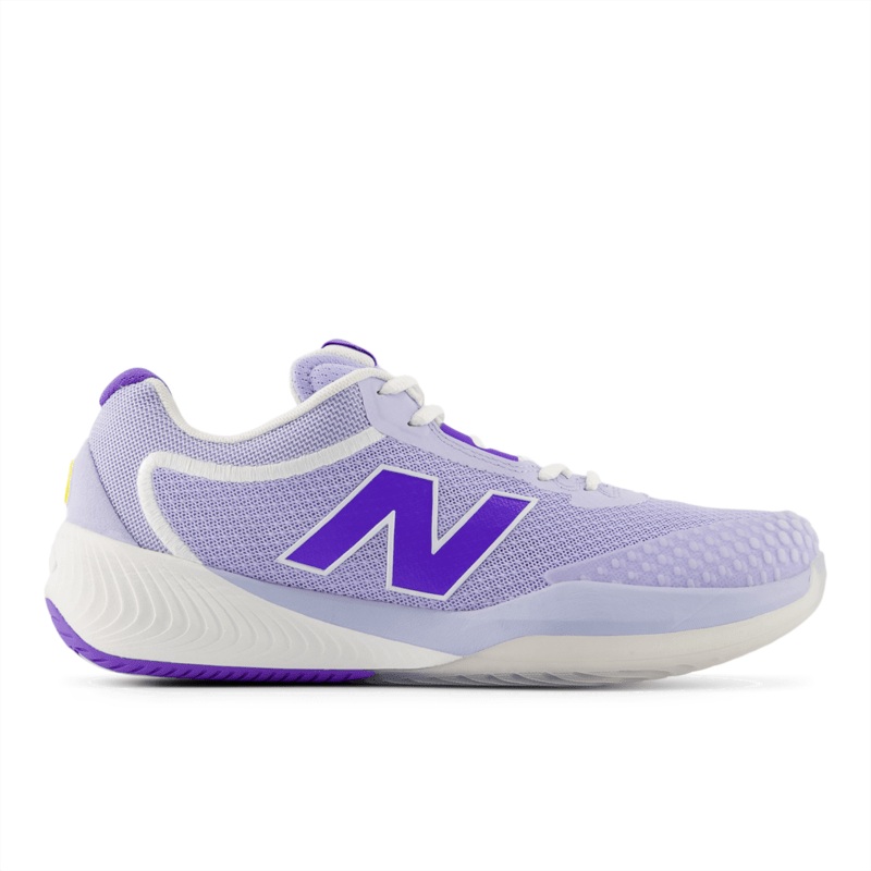 New Balance Women’s 696v6 Tennis Shoe – WCH696O6