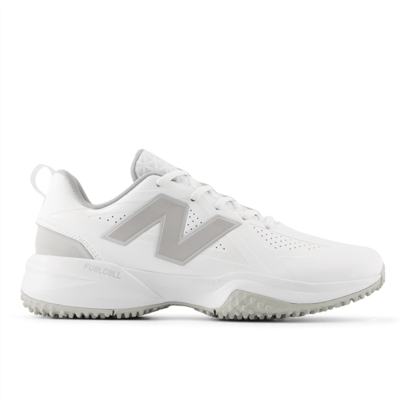 New Balance Women’s Fuse v5 Turf Ring Season Softball Trainer – STFUSEW5