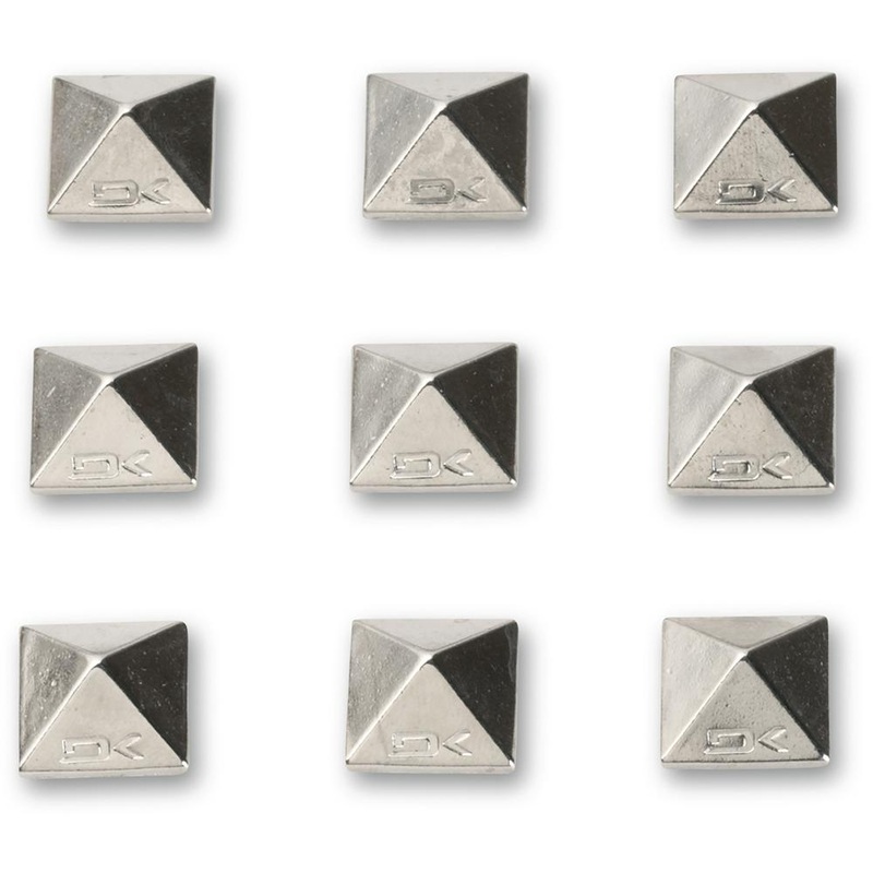 Pyramid Studs|BLACK|CHROME