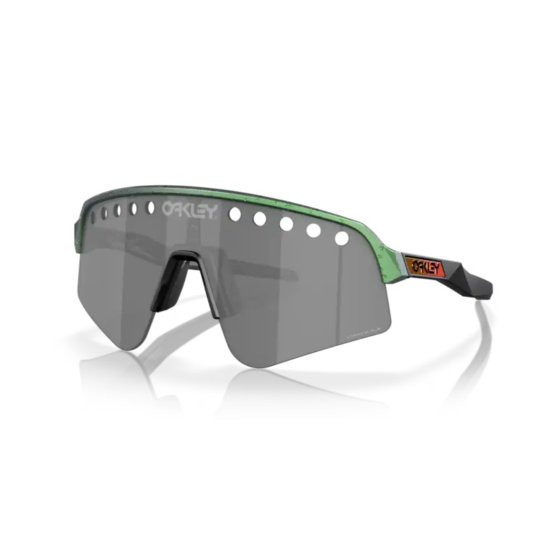 Sutro Lite Sweep Ascend Collection