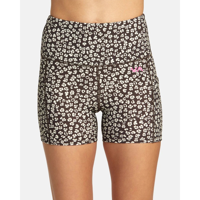 Women’s VA Essential Pocket Shorts