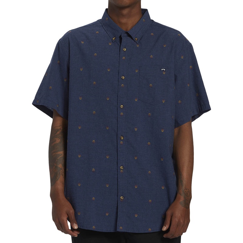 Men’s All Day Jacquard Short Sleeve Shirt