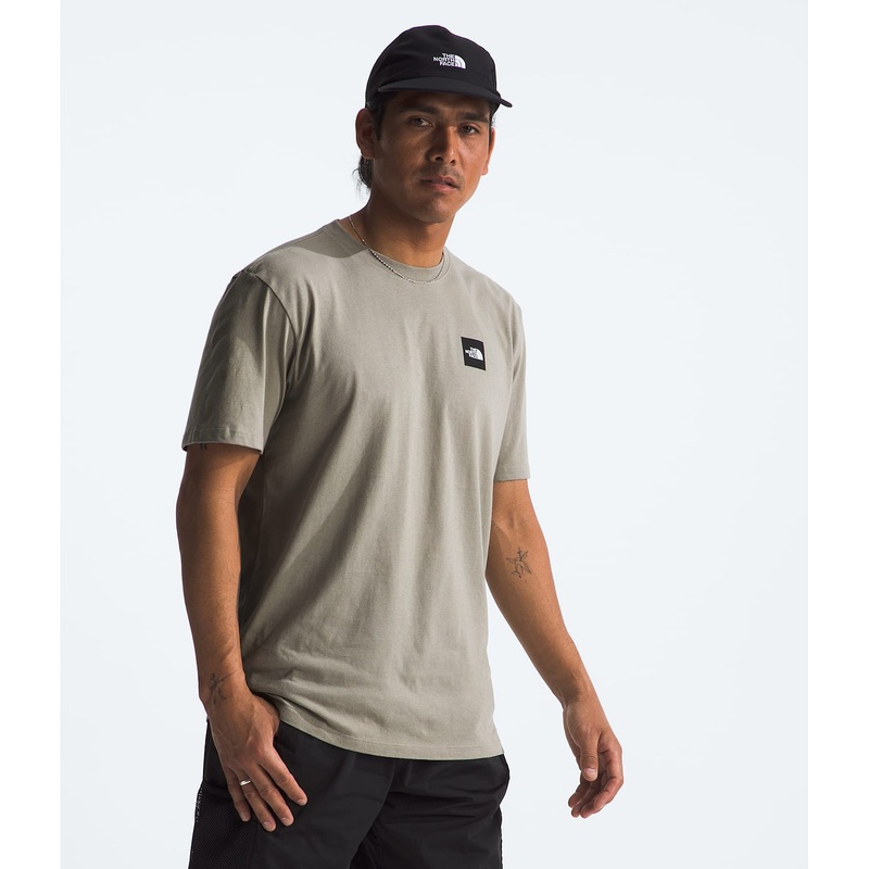 Men’s Short-Sleeve Box Logo Tee