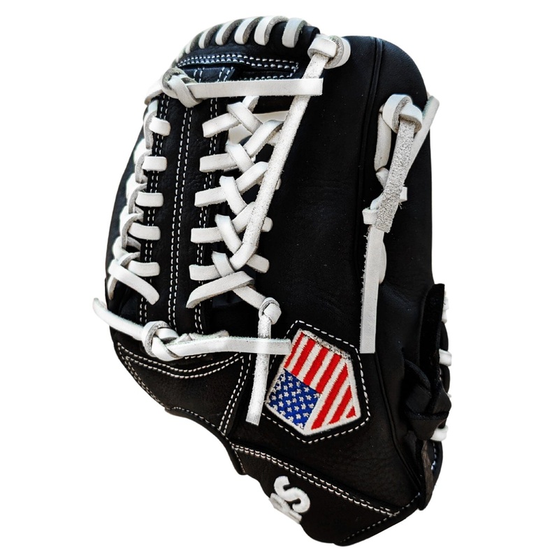 11 Youth Baseball Glove – Black & White