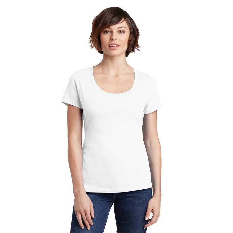 District DM106L Women’s Perfect Weight Scoop Tee – Bright White