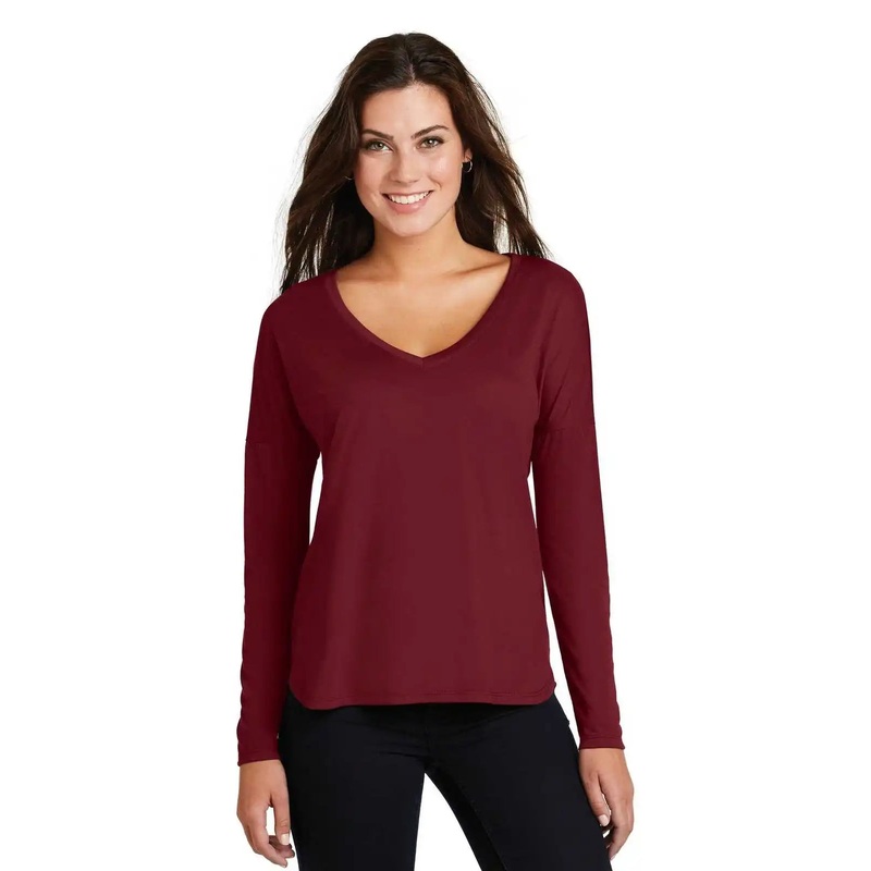 District DM413 Women’s Drapey Long Sleeve Tee – Cardinal