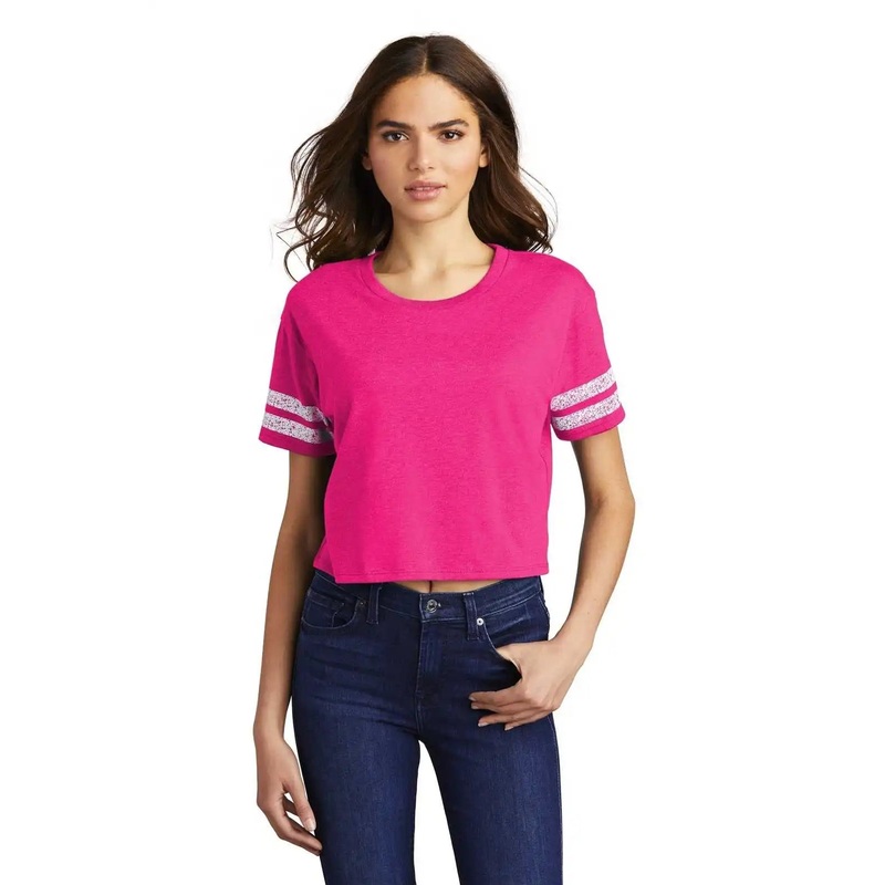 District DT488 Women’s Scorecard Crop Tee – Heathered Dark Fuchsia White
