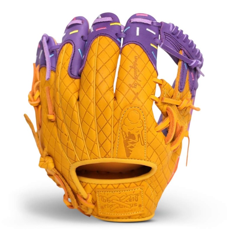 youth ice cream glove | grape concord tan