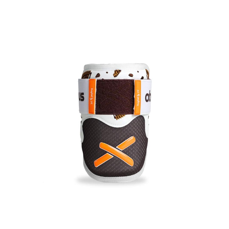 cookies & cream chunky ice cream elbow guard