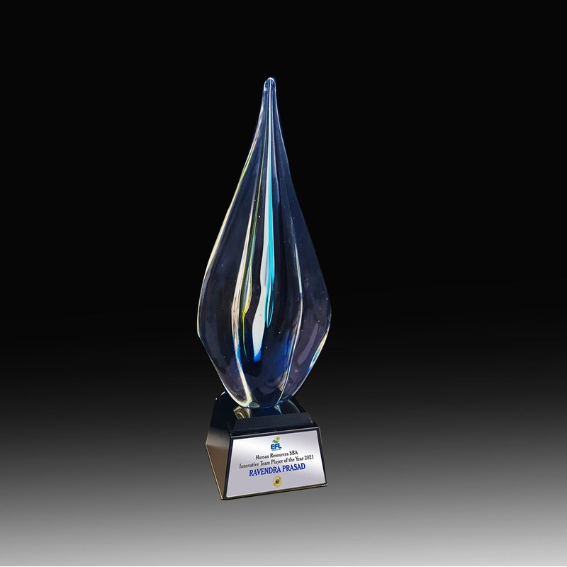 TU MEKE CRYSTAL|M- 250MM $89.00|L- 300MM $99.00|NONE|PRINTED SILVER PLAQUE + $20.00|PRINTED GOLD PLAQUE + $20.00