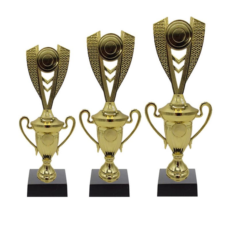 MYSTIC GOLD CUPS WITH MYSTIC WREATH – FREE LOGO