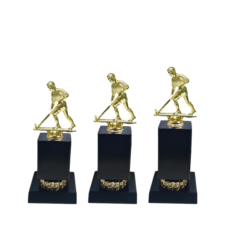 BLACK TOWER V2 WITH SCALLOP – HOCKEY – (SELECT YOUR FIGURINE)