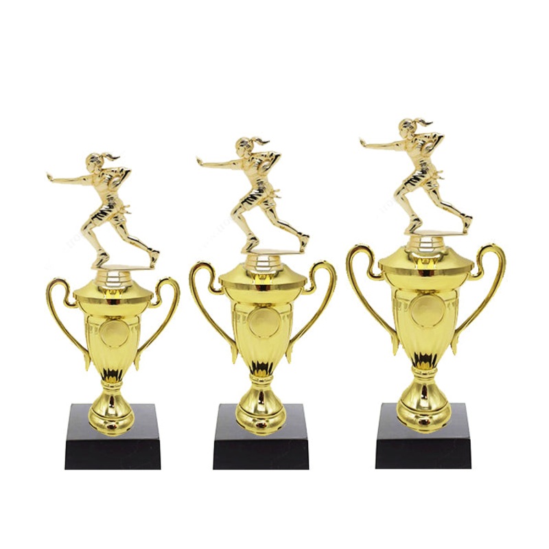 MYSTIC GOLD CUPS – R5 Female Tag Figure