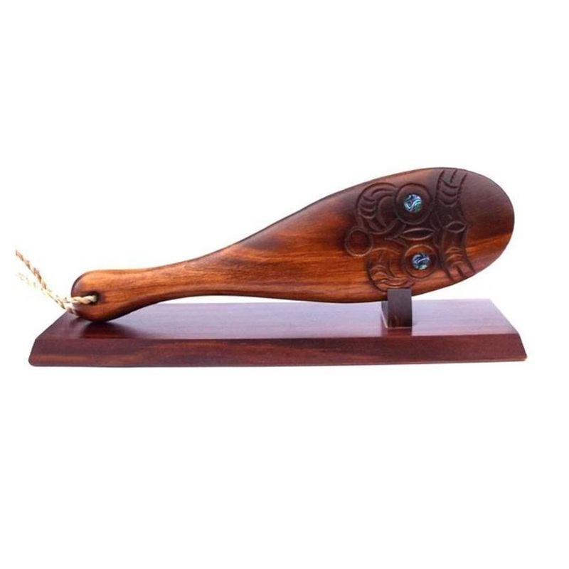 PATU ON STAND WSU600|L- 400MM $199|NONE|PRINTED SILVER PLAQUE + $30.00|PRINTED GOLD PLAQUE + $30.00