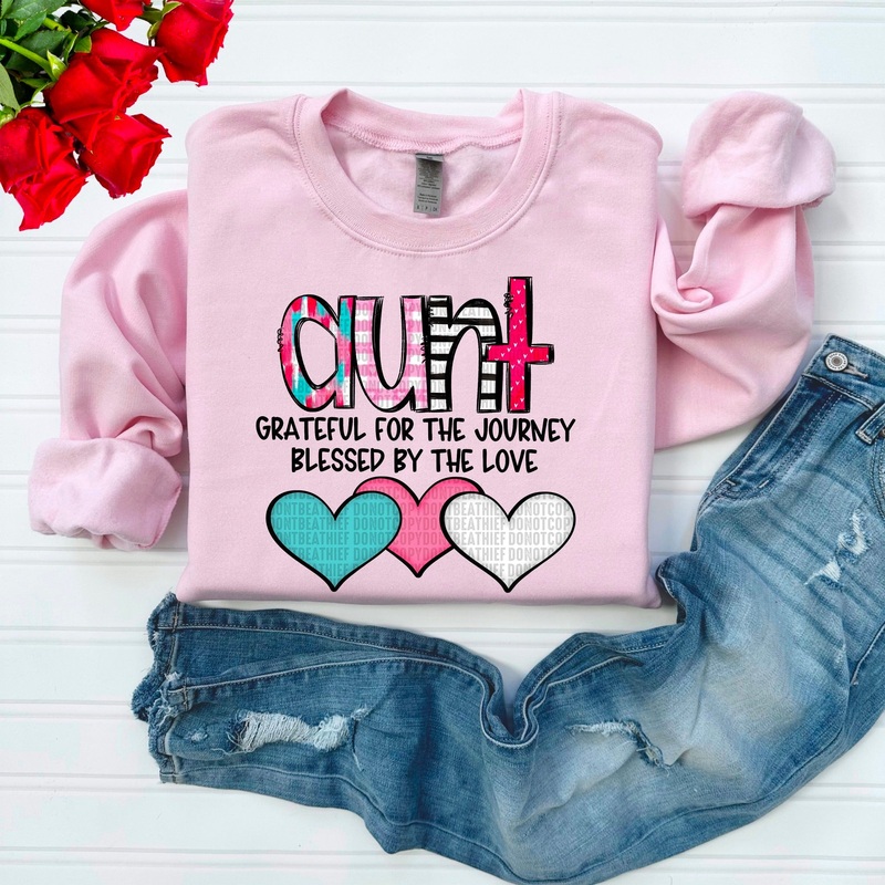 AUNT BLESSED BY THE LOVE|Black|White|Hearts|No Hearts