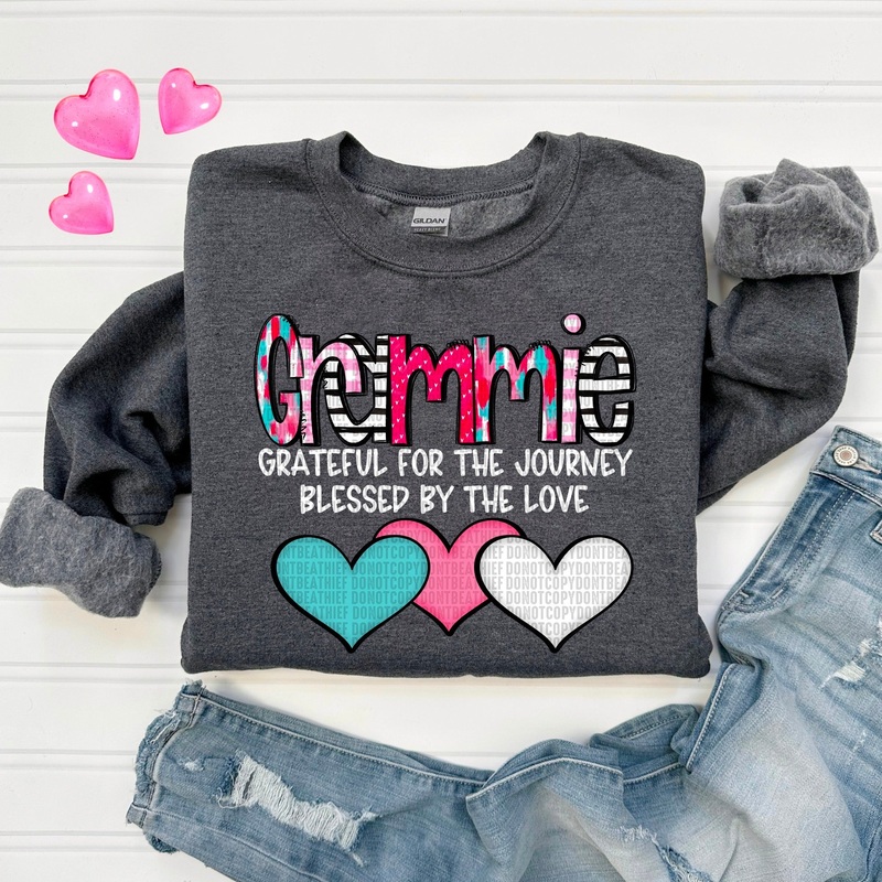 GRAMMIE BLESSED BY THE LOVE|Black|White|Hearts|No Hearts